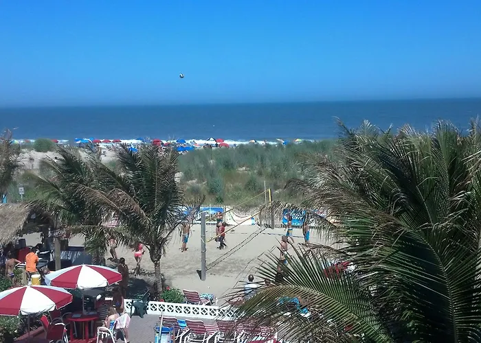 Castle In The Ocean City